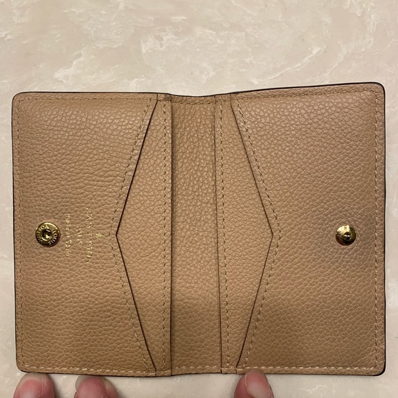 Louis Vuitton Multicartes Empreinte M Papyrus - Picture 4 of 10